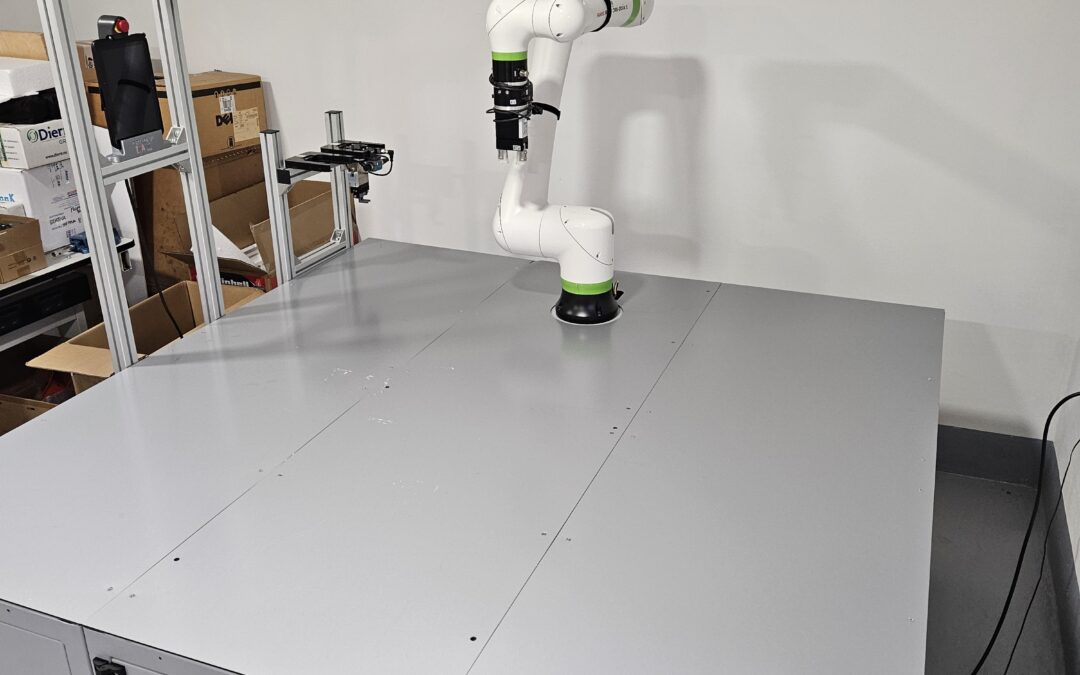New Laboratory Bench with FANUC CRX_20iA/L Collaborative Robot
